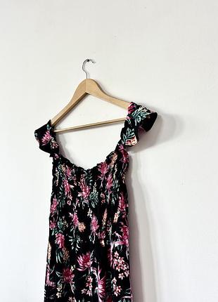 Красиве міді плаття з натуральної тканини з розрізами спереду new look🌿