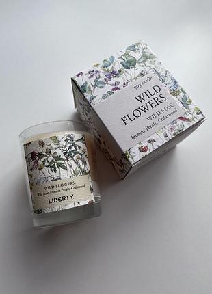 Свічка liberty wild flowers scented candle