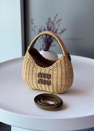 Сумка хобо жіноча в стилі miu miu wander wicker hobo bag люкс