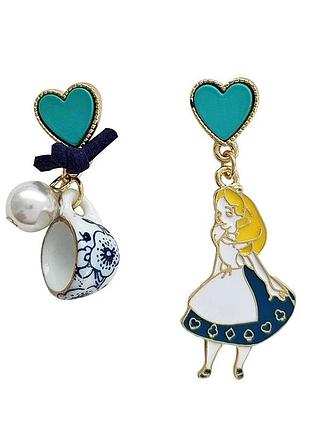 Серьги алиса в стране чудес сережки в ресторан alice in wonderland чайная чашка синее сердце голубое девушки льюис кэрролл сердечко