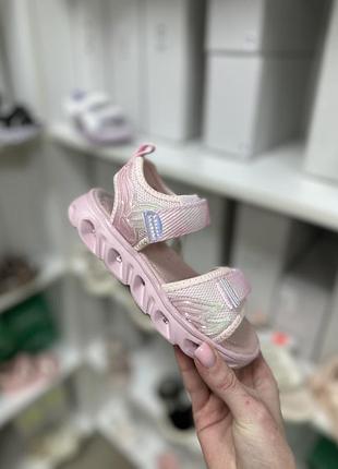 Рожеві  босоніжки з підсвіткою 28р том м