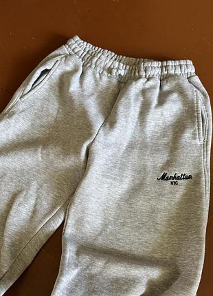 Спортивні штани zara