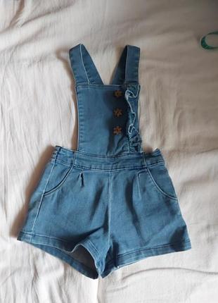 Шорти на дівчинку