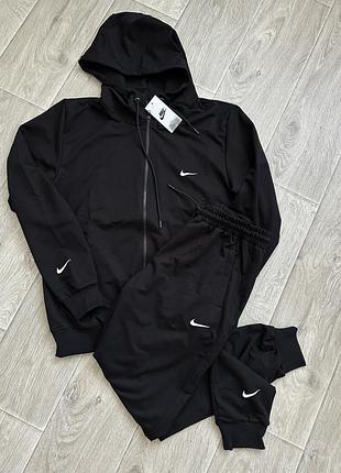 Чоловічий чорний спортивний костюм nike xxl трикотажний спортивний костюм найк