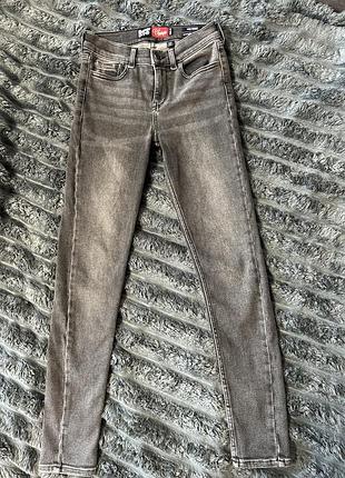 Темно сірі фірмові джинси superdry w28 l30 xs- s хс- с