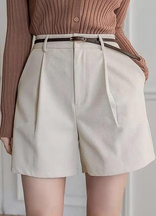 Шорти висока посадка базові тканинні класичні білі трикотажні котонові бермуди