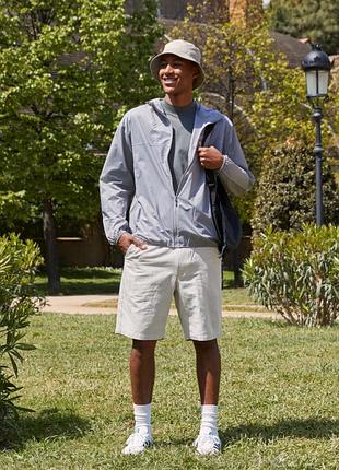 Мужские льняные шорты uniqlo