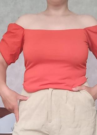 Коралловый топ