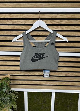 Спортивний оригінальний топ