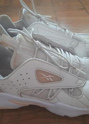 Кросівки reebok білі перламутрові