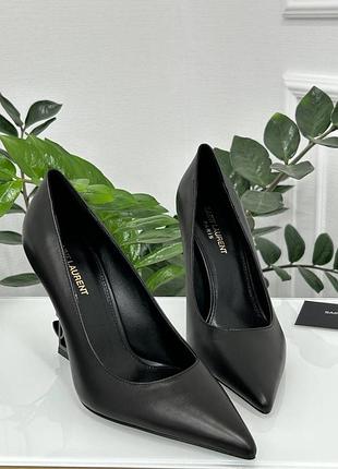 Туфли чёрные женские