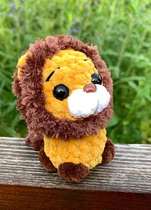 Игрушка мягкая вязаная "лев", "левенок", игрушка брелок лев
