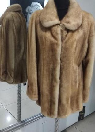 Шубка из натурального меха норки