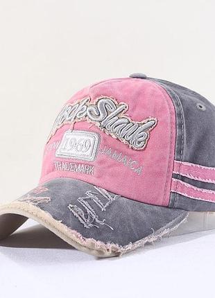 Кепка / бейсболка rock shark 1969