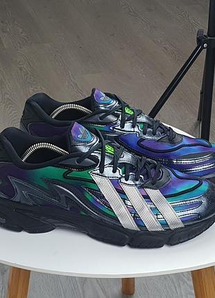 Кросівки adidas