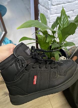 Черевики levi’s 28