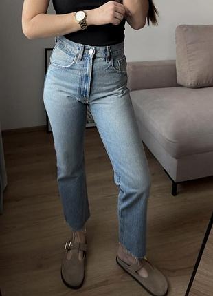 Джинси zara