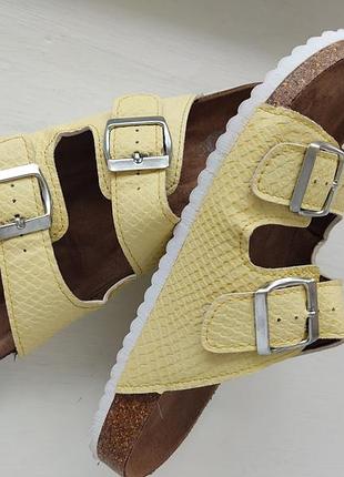 Шлепанцы женские на ножку 24 см.