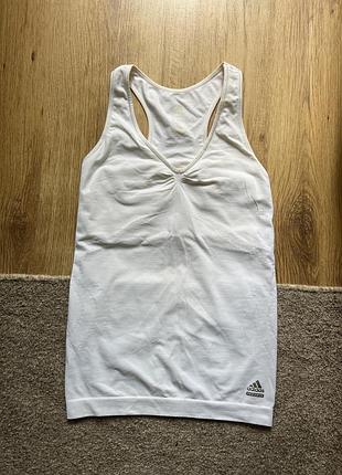 Майка adidas techfit