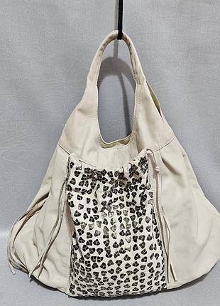 Интересная кожаная сумка avant-premiere