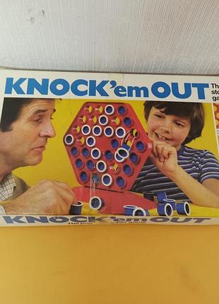 Вінтажна настільна гра knock em out 1975 року випуску, сімейна стратегія marble