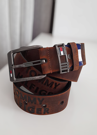 Мужской кожаный коричневый ремень tommy hilfiger