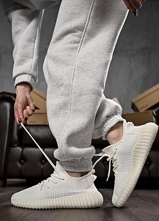 Жіночі кросівки izi white — мінімалізм, який завжди в тренді!