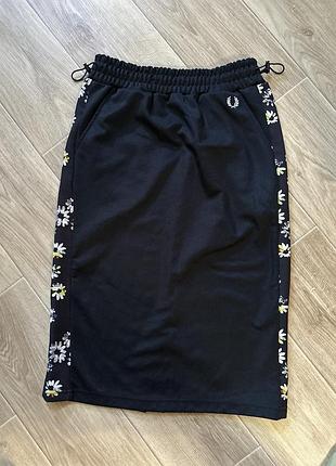 Спідниця fred perry, міді спідниця, брендова спідниця спортивна спідниця