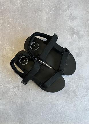 Чоловічі босоніжки на липучках, нові, р. 40