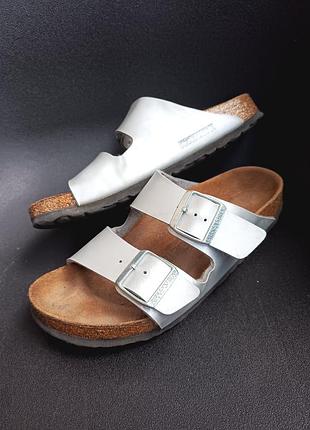 Серебристые шлепанцы birkenstock arizona 38 размер 24.5см