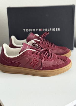 Кросівки tommy hilfiger