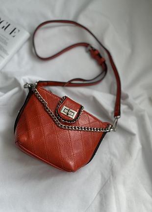 Сумочка з ланцюжком koko