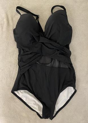 Суцільний купальник чорний