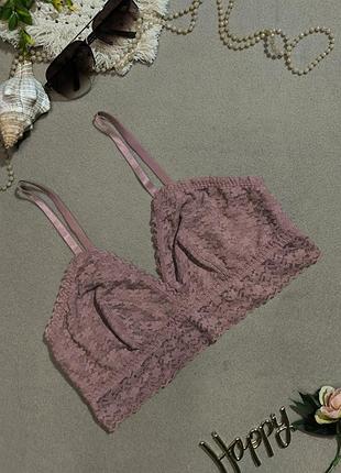 Короткий летний топ - бюстгальтер с кружевом