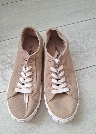 Кеды летние