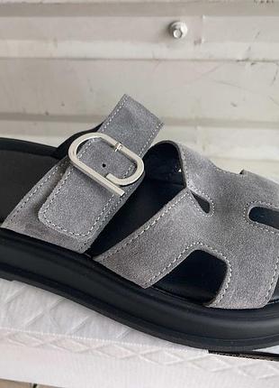 Найтрендовіша модель цього літа шльопанці гермес 🍫. натуральний замш