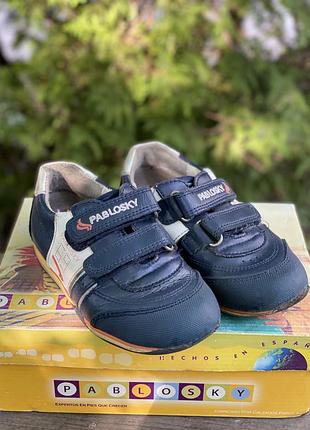 Кожаные кроссовки 25р.