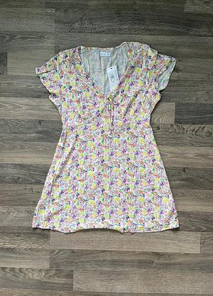 Літня квіткова сукня