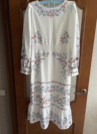 Сукня нова без бірки