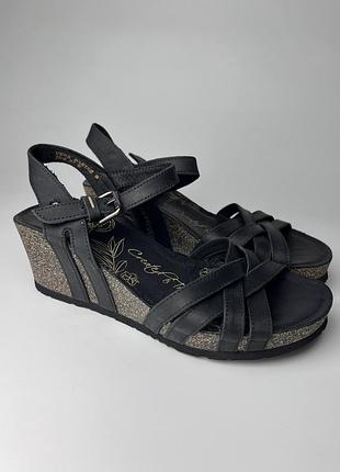 Нові шкіряні босоніжки panama jack