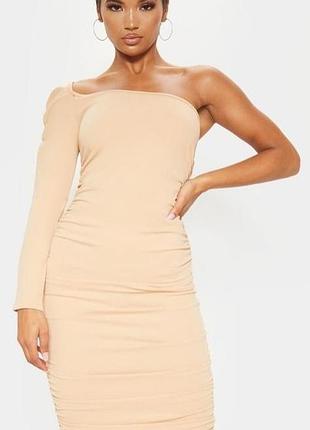 Prettylittlething. товар из англии. платье миди на одно плечо с шикарной драпировкой.