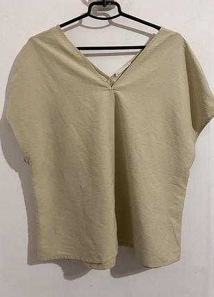 Футболка жіноча