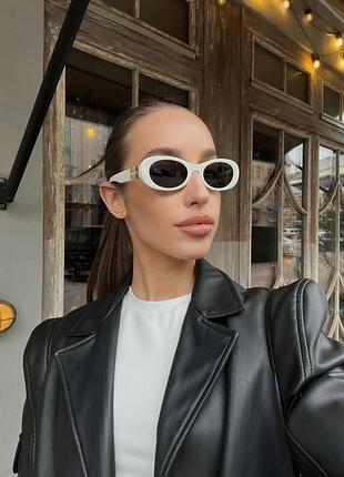 Білі окуляри miu miu (оригінал)
