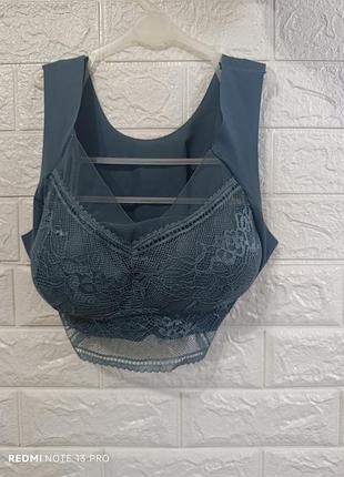 Топ-бюстгалтер