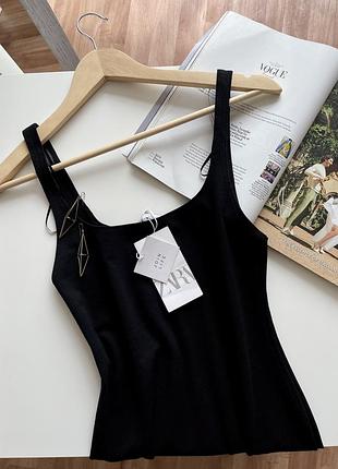Zara чорна сукня