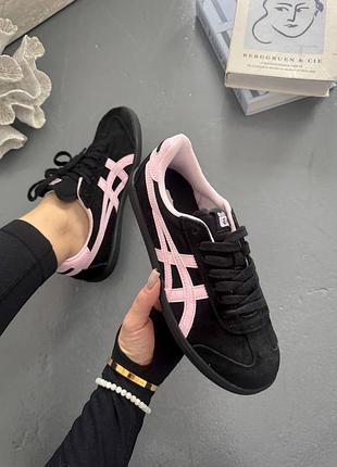 Asics onitsuka tiger “token” black pink
