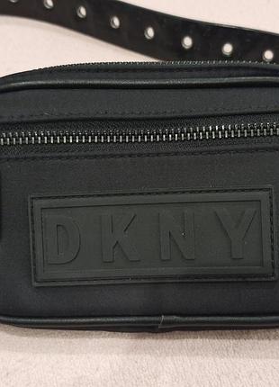 Поясная сумка dkny