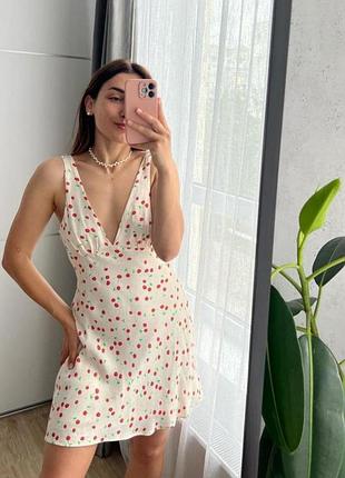 Легка літня сатинова сукня в вишеньку zara