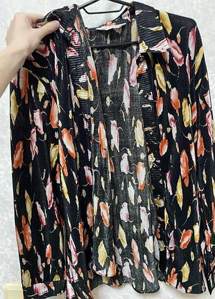 Жіноча блузка