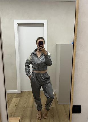 Спортивний костюм